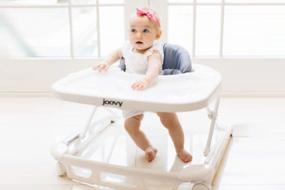 Awas, Ini Bahaya Baby Walker Jika Digunakan oleh Si Kecil!